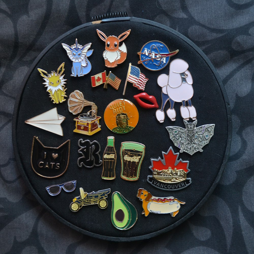 Custom pin enamel & badge